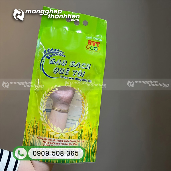 Mẫu t&uacute;i đựng gạo đục lỗ quai x&aacute;ch