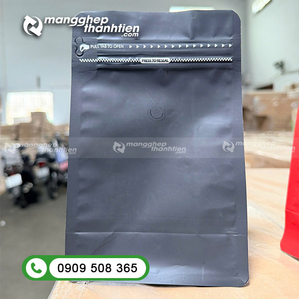 T&uacute;i zipper 8 cạnh m&agrave;u đen thiết kế sang trọng