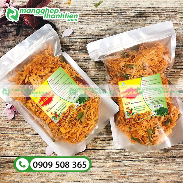 Túi zipper bạc đựng khô gà giúp tránh bị oxy hóa