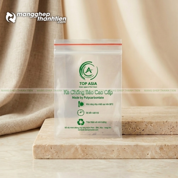 In t&uacute;i zipper chỉ đỏ theo y&ecirc;u cầu tại xưởng Th&agrave;nh Tiến