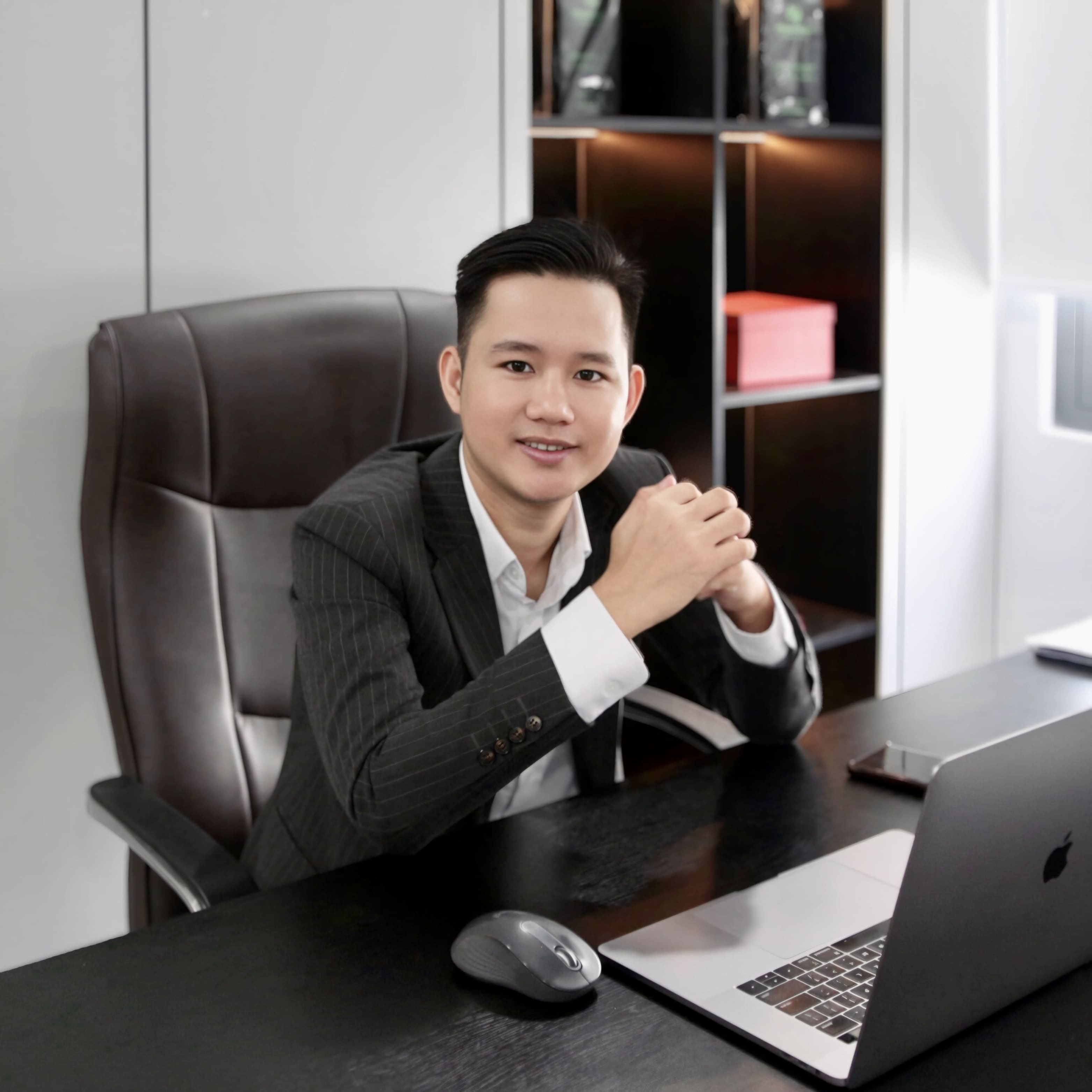 CEO Nguyễn Hữu Trung - Hành Trình Xây Dựng Công Ty Bao Bì Thành Tiến