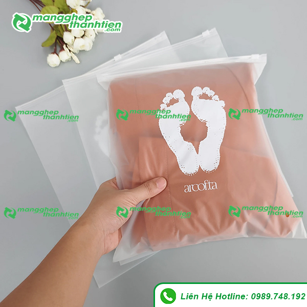 Quy tr&igrave;nh sản xuất t&uacute;i zipper đựng quần &aacute;o tại xưởng